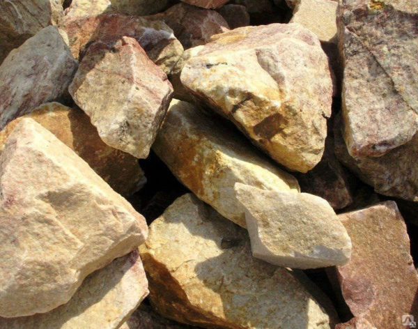 Купить бутовый камень фр. 70-200 мм в Кировске